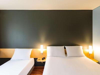 Hotel Ibis Monterrey Valle 5 Hotel Ibis Monterrey Valle 5