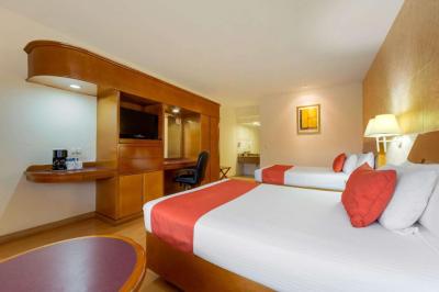 Comfort Inn Monterrey Norte 5 Comfort Inn Monterrey Norte 5