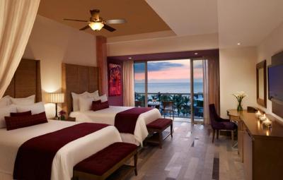 Secrets Vallarta Bay Resort 7 Secrets Vallarta Bay Resort 7