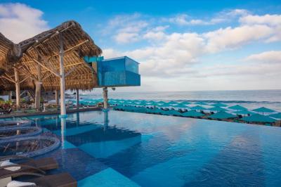Almar Resort Luxury LGBT Experience by Mantamar Beach Club 10 Almar Resort Luxury LGBT Experience by Mantamar Beach Club 10