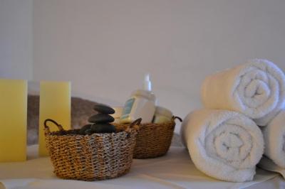 Tagore Suites Hotel 5 Tagore Suites Hotel 5