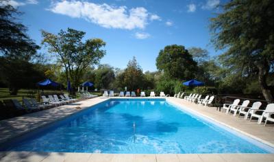 Howard Johnson Villa General Belgrano 5 Howard Johnson Villa General Belgrano 5