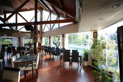 Howard Johnson Villa General Belgrano 6 Howard Johnson Villa General Belgrano 6
