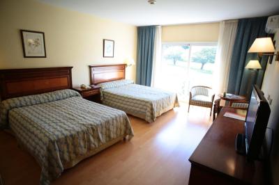 Howard Johnson Villa General Belgrano 10 Howard Johnson Villa General Belgrano 10