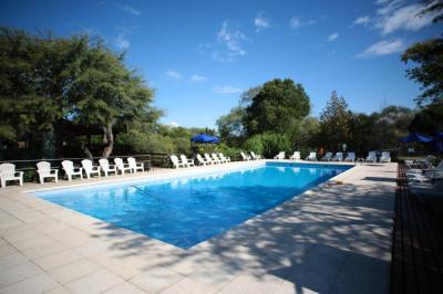 Howard Johnson Villa General Belgrano 2 Howard Johnson Villa General Belgrano 2