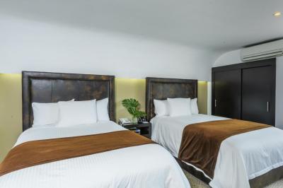 Riande Urban Hotel 2 Riande Urban Hotel 2