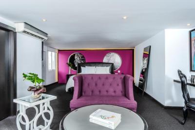 Riande Urban Hotel 9 Riande Urban Hotel 9