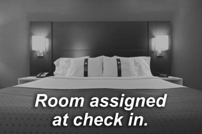 Holiday Inn Convention Center by IHG 4 Holiday Inn Convention Center by IHG 4