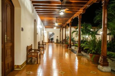 Hotel Plaza Colon Granada Nicaragua 2 Hotel Plaza Colon Granada Nicaragua 2