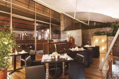Hilton Colon Quito Hotel 7 Hilton Colon Quito Hotel 7