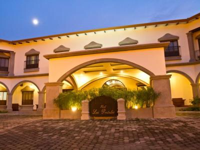 Hotel Los Portales 4 Hotel Los Portales 4