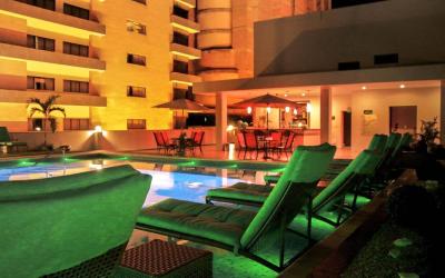 Granados Park Hotel 8 Granados Park Hotel 8
