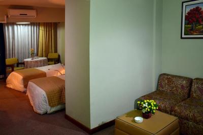 Cesars Plaza Hotel 2 Cesars Plaza Hotel 2