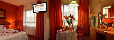 Cesars Plaza Hotel 5 Cesars Plaza Hotel 5