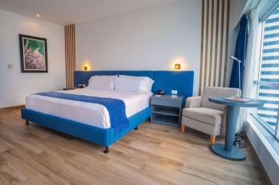 Wyndham Guayaquil, Puerto Santa Ana 5 Wyndham Guayaquil, Puerto Santa Ana 5