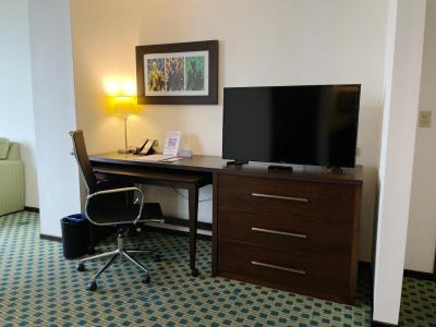 Courtyard Marriott Guayaquil Hotel 5 Courtyard Marriott Guayaquil Hotel 5
