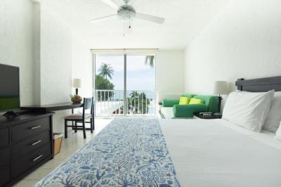 Tamaca Beach Resort 7 Tamaca Beach Resort 7