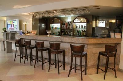 Hotel Algeciras Pinamar 5 Hotel Algeciras Pinamar 5