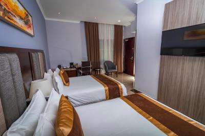Hotel City Plaza & Suites 4 Hotel City Plaza & Suites 4