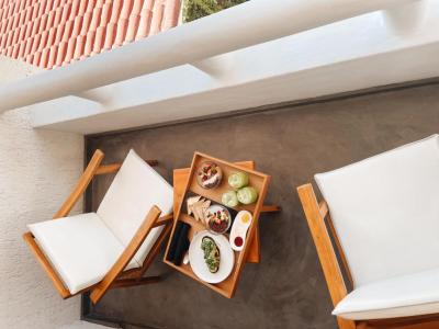 Bahia Hotel Beach Club 8 Bahia Hotel Beach Club 8