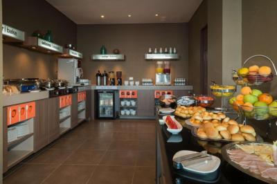 Hotel Hampton Hilton Bucaramanga 7 Hotel Hampton Hilton Bucaramanga 7