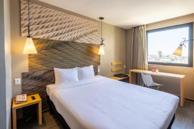 ibis Tijuana Hotel 4 ibis Tijuana Hotel 4