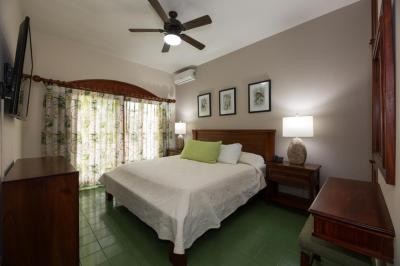 Club del Mar Oceanfront 6 Club del Mar Oceanfront 6