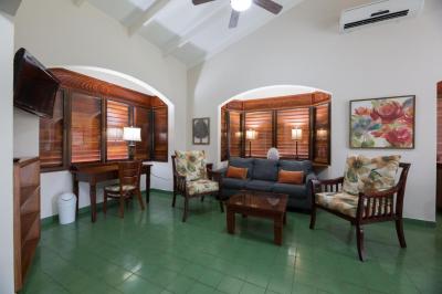 Club del Mar Oceanfront 3 Club del Mar Oceanfront 3