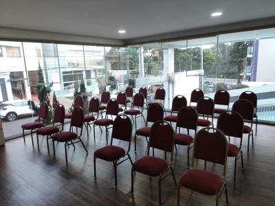 Hotel Maestro Executive Toledo 9 Hotel Maestro Executive Toledo 9