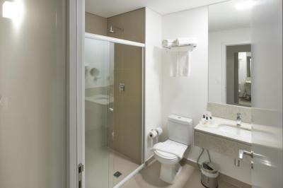 Ramada by Wyndham Campinas Viracopos 4 Ramada by Wyndham Campinas Viracopos 4
