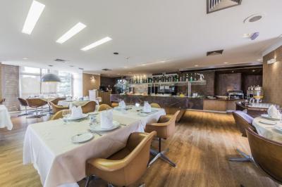 América Bittar Hotel Brasília 7 América Bittar Hotel Brasília 7