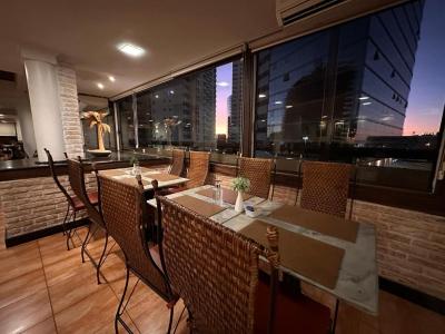 Manhattan Plaza Hotel 4 Manhattan Plaza Hotel 4