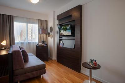 Comfort Suites Alphaville 3 Comfort Suites Alphaville 3