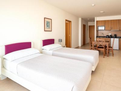 Sechi Aparthotel Marbella 10 Sechi Aparthotel Marbella 10
