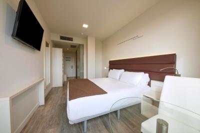 1881 Barcelona Gran Rosellon Hotel 7 1881 Barcelona Gran Rosellon Hotel 7