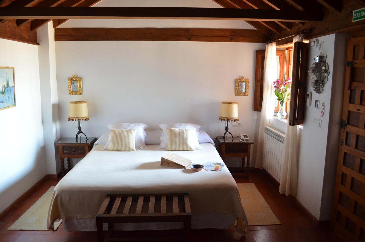 Hotel Santa Isabel Review: What To REALLY Expect If You Stay