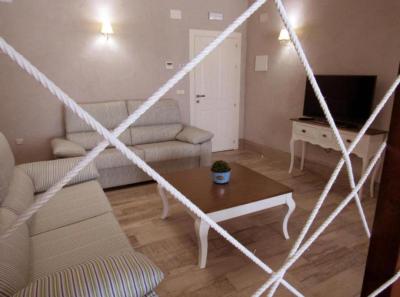 Suites BELLAHELLIN 2 Suites BELLAHELLIN 2
