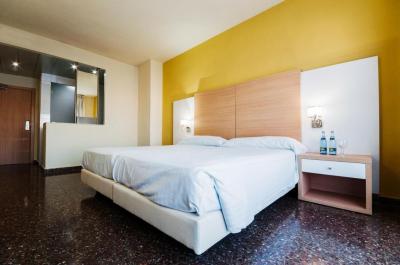 Hotel Fontana Plaza 6 Hotel Fontana Plaza 6