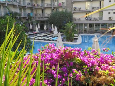 Hotel Los Álamos Benidorm 8 Hotel Los Álamos Benidorm 8