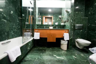 Gran Hotel Lakua Vitoria-Gasteiz 6 Gran Hotel Lakua Vitoria-Gasteiz 6