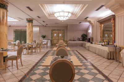 Hotel Exe Reina Isabel 2 Hotel Exe Reina Isabel 2