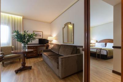Hotel Exe Reina Isabel 3 Hotel Exe Reina Isabel 3
