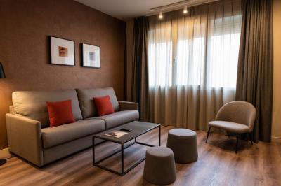 Hotel Atenea Rekord Suites 4 Hotel Atenea Rekord Suites 4