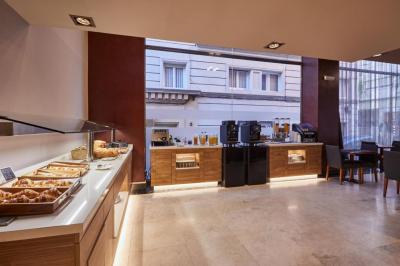 Hotel Silken Sant Gervasi 3 Hotel Silken Sant Gervasi 3