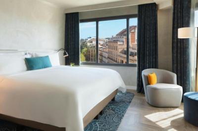 Renaissance Barcelona Hotel 6 Renaissance Barcelona Hotel 6