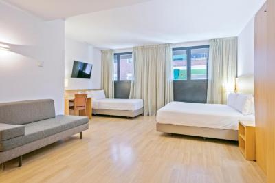 Hotel Acta Azul Barcelona 2 Hotel Acta Azul Barcelona 2