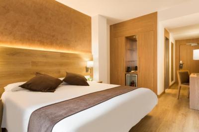 Hotel Acta Azul Barcelona 6 Hotel Acta Azul Barcelona 6