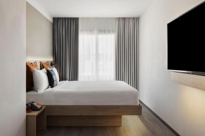 Moxy Barcelona 3 Moxy Barcelona 3