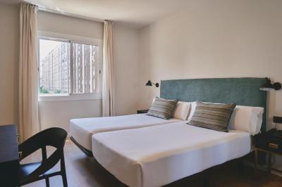 Arenas Atiram Hotel 8 Arenas Atiram Hotel 8