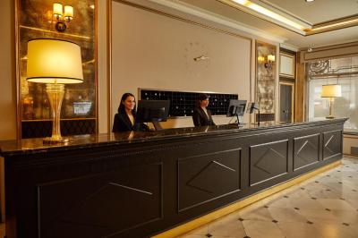 Hotel El Avenida Palace 5 Hotel El Avenida Palace 5